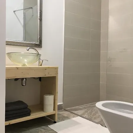 M51-modern In The Heart Of Cluj-Napoca