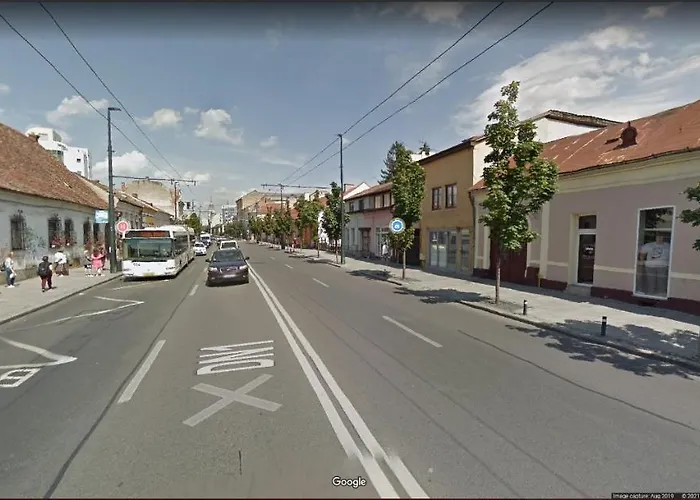 Apartment M51-modern In The Heart Of